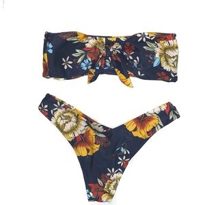 ❤️ Blue Floral Bikini 2 Piece Set Swimwear bandeau top and Bottom